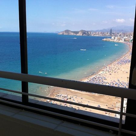 Apartamento Av Madrid 2H Benidorm Bagian luar foto