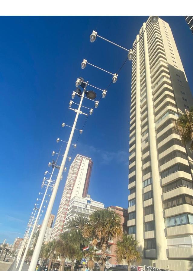 Apartamento Av Madrid 2H Benidorm Bagian luar foto