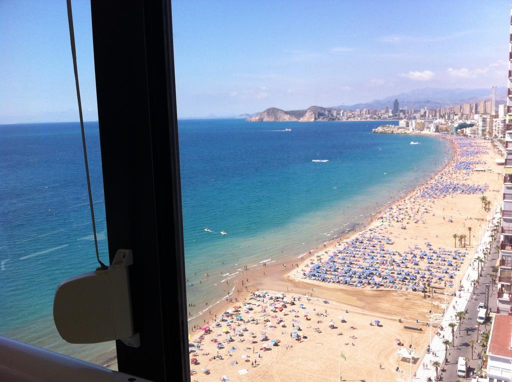 Apartamento Av Madrid 2H Apartment Benidorm Ruang foto