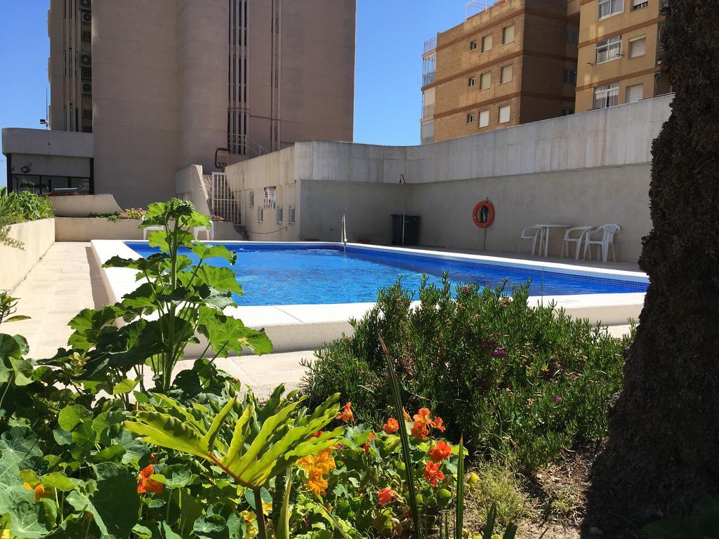 Apartamento Av Madrid 2H Apartment Benidorm Bagian luar foto