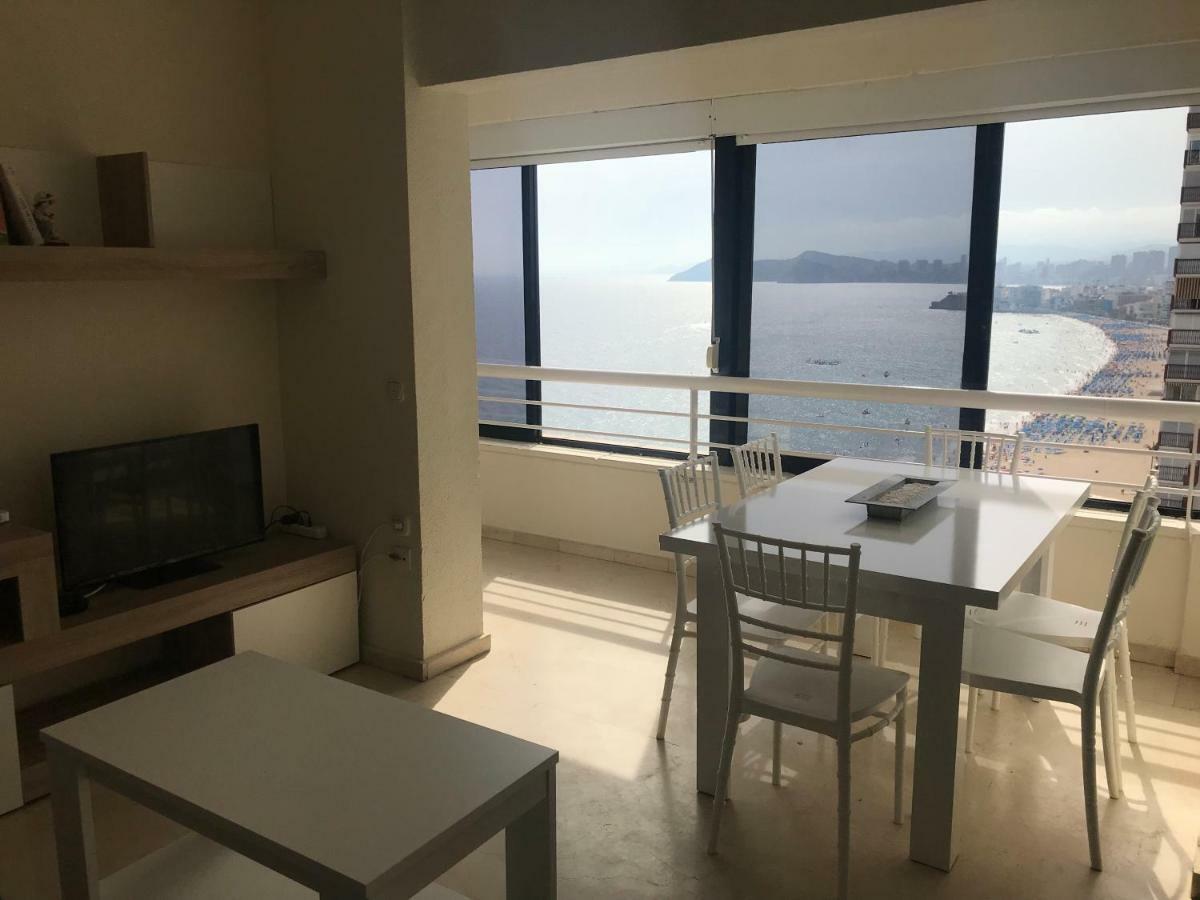 Apartamento Av Madrid 2H Apartment Benidorm Bagian luar foto